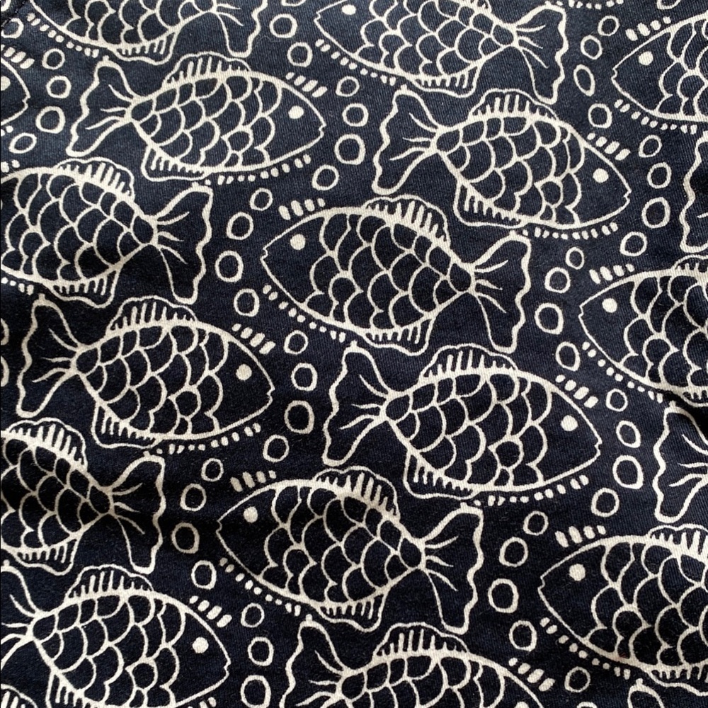 Crown & Ivy Women's Shorts - Picture 2 of 5
